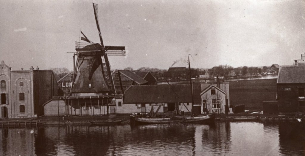 Molen De Hoop omstreeks 1900